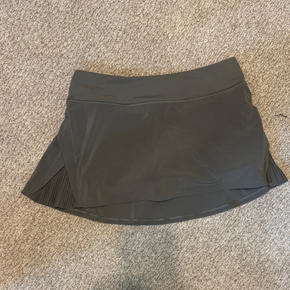 Lululemon Play off the Pleat Skirt Size 6